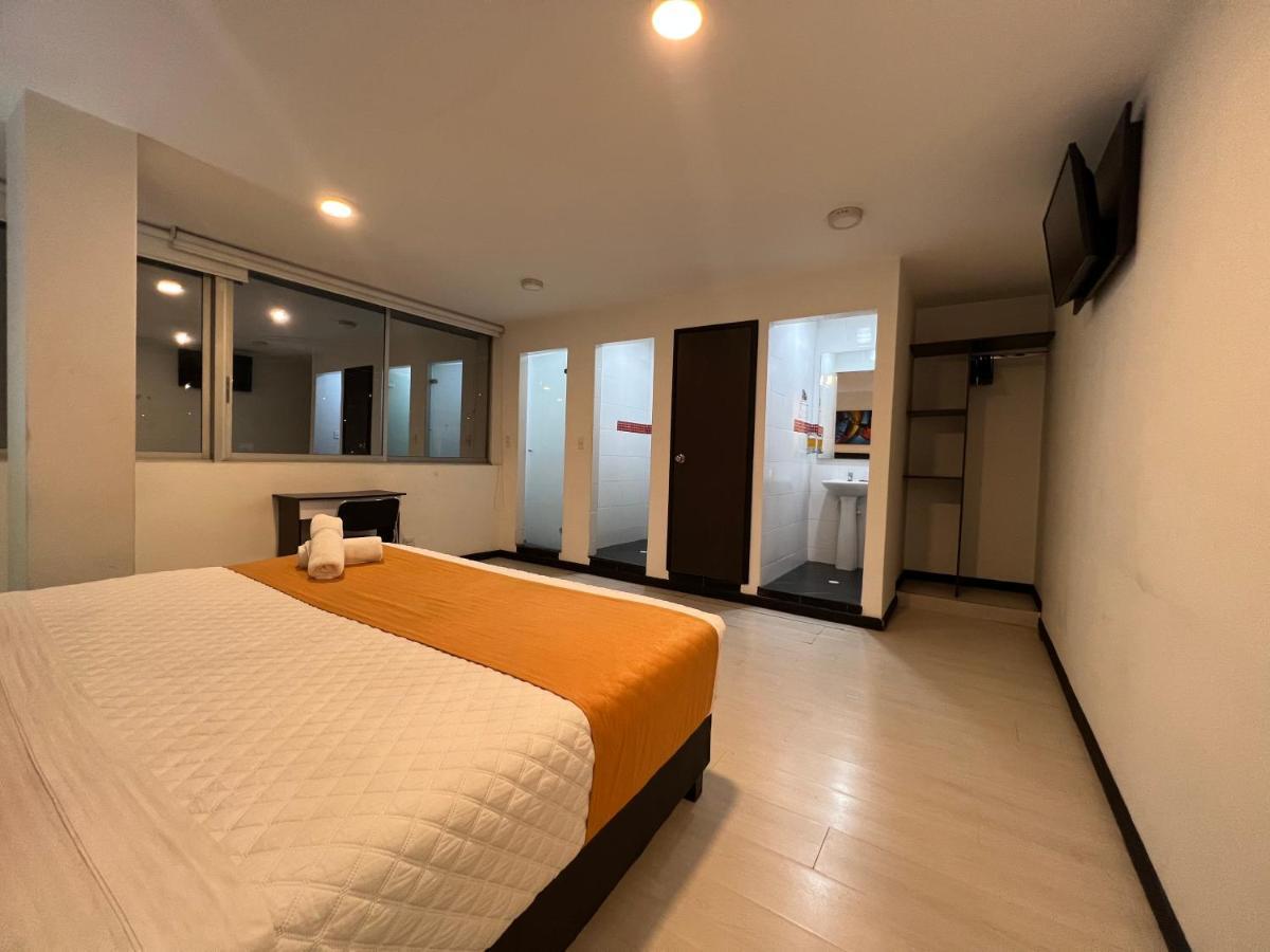 Hotel Ferias Park Богота Екстериор снимка