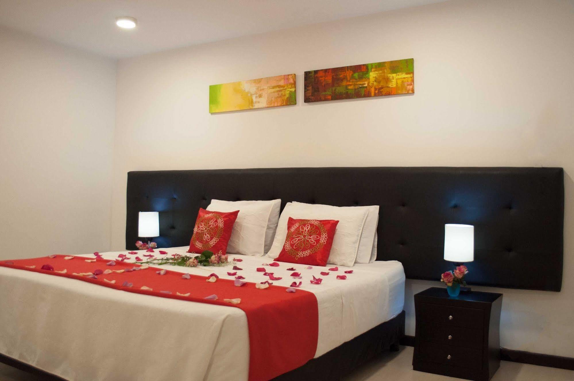 Hotel Ferias Park Богота Екстериор снимка